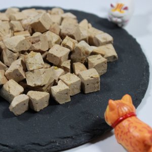 青島愛(ài)吃肉寵物食品有限公司