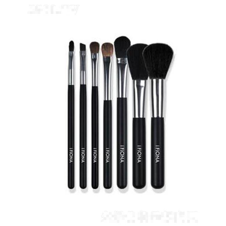 菲奧娜專業(yè)化妝套刷 美妝套刷一次搞定