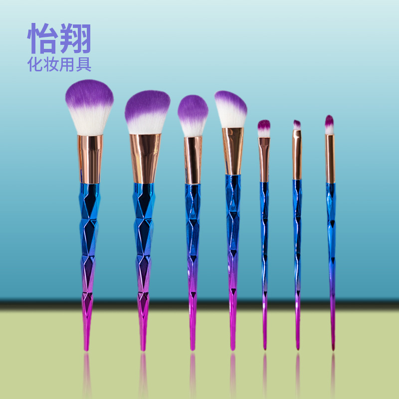 鹿邑縣怡翔化妝用具有限公司